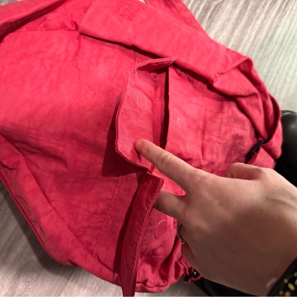 Raspberry Pink Nylon Ameribag Healthy Back Sling Bag Backpack - Picture 6 of 6